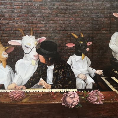 A Kiss for Harmony in Diversity